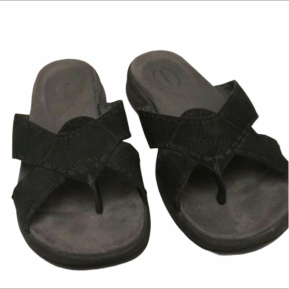 Merrell Air Cushion Lattice Black Slides size 10